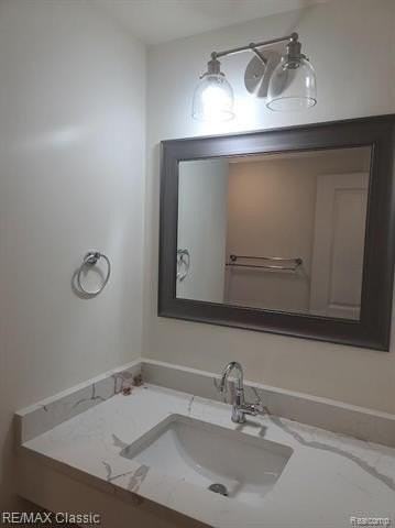 311 Park Ave - Photo 5 of 13