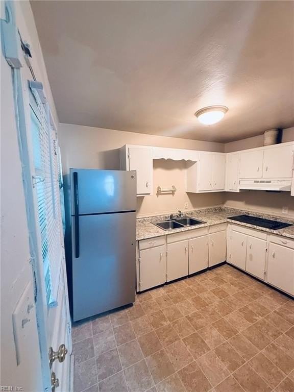 656 49th St - Photo 2 of 17