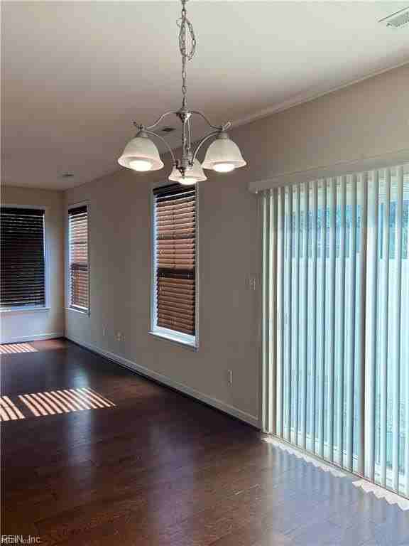 1004 Crown Grant Ct - Photo 6 of 19