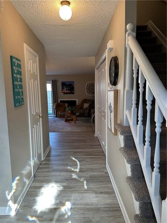 912 C Ave - Photo 2 of 39