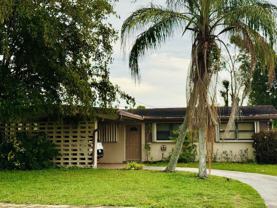 764 Gardenia Dr - Photo 1 of 1