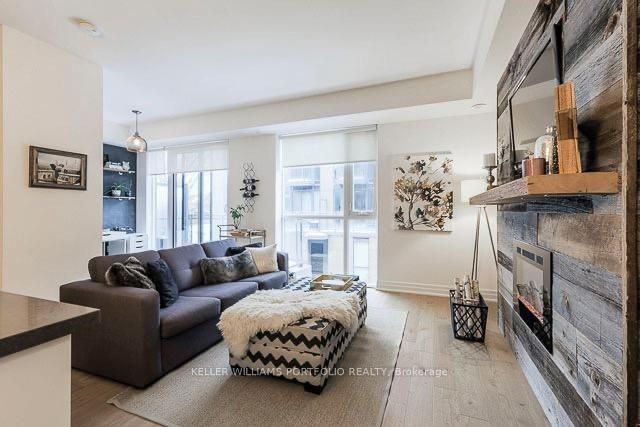 63 Ruskin Avenue #603 - Photo 5 of 34