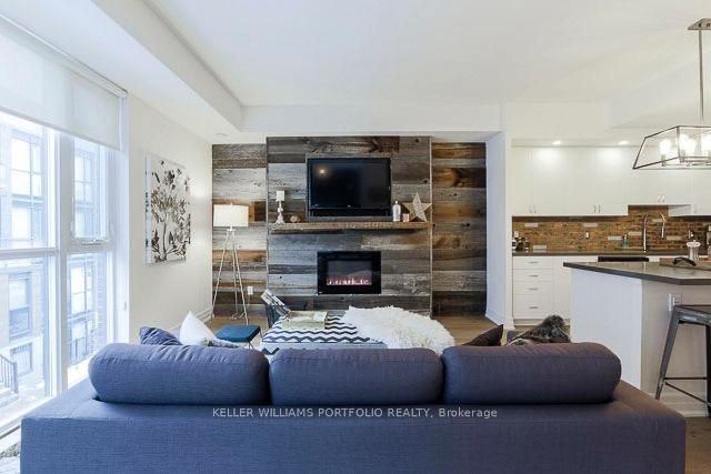 63 Ruskin Avenue #603 - Photo 3 of 34
