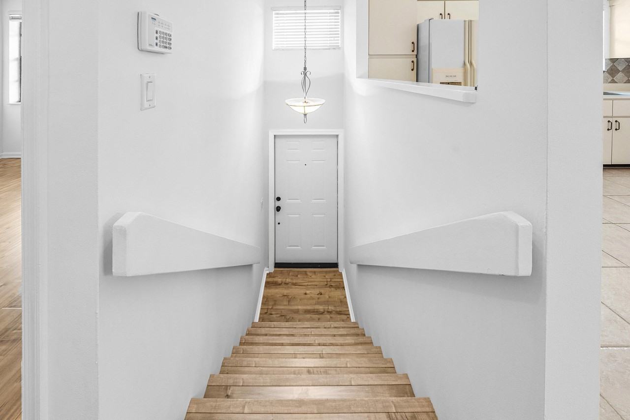 206 Congressional Way #206 - Photo 6 of 38