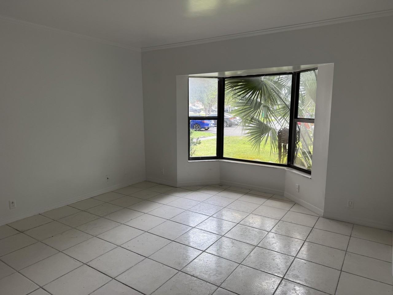 2700 S University Dr #4C - Photo 2 of 3