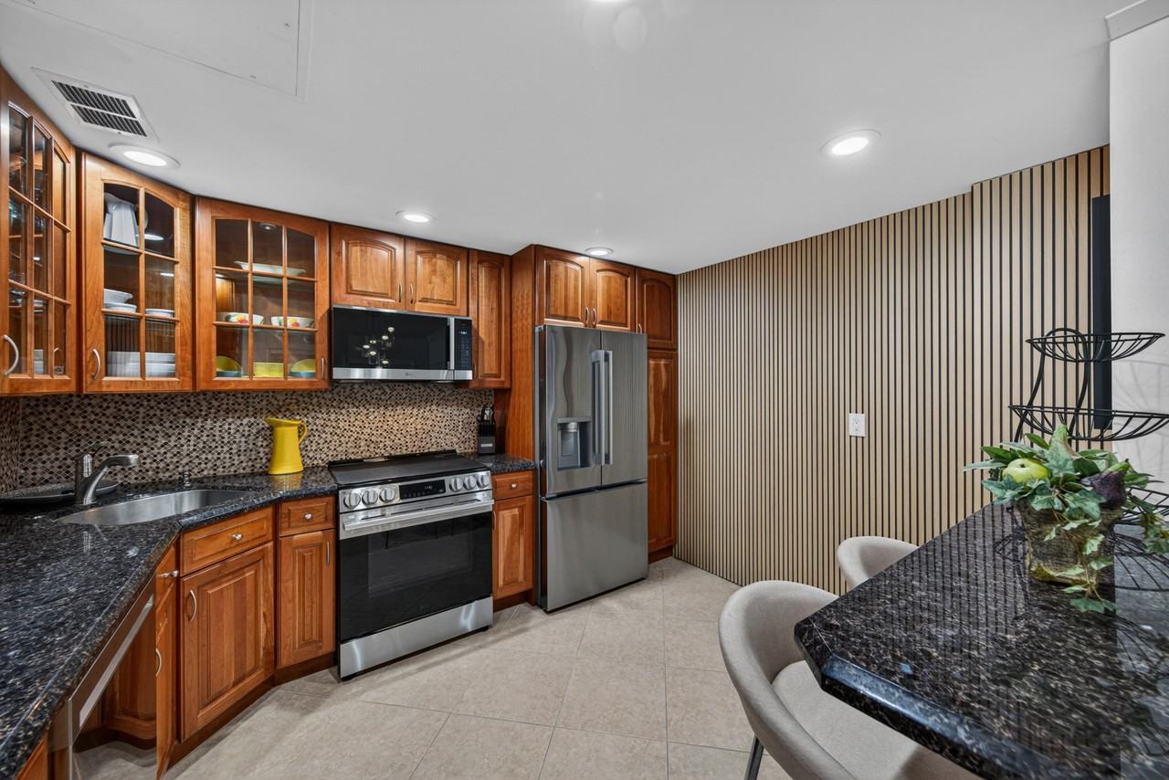 2851 S Ocean Blvd #1N - Photo 7 of 50