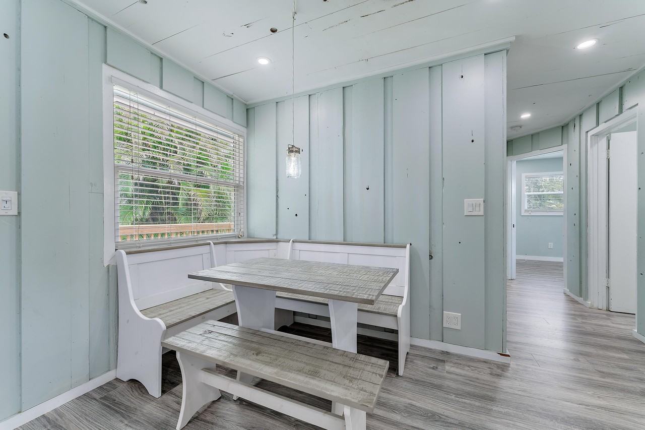 856 Sw Rustic Cir - Photo 6 of 41