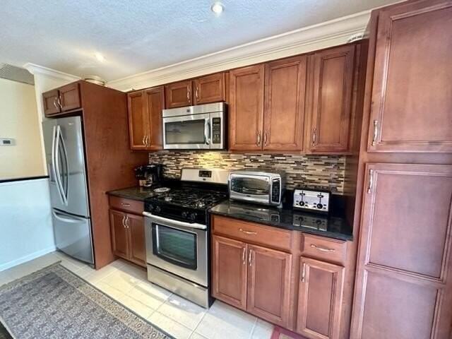 4292 Birdwood St - Photo 6 of 14
