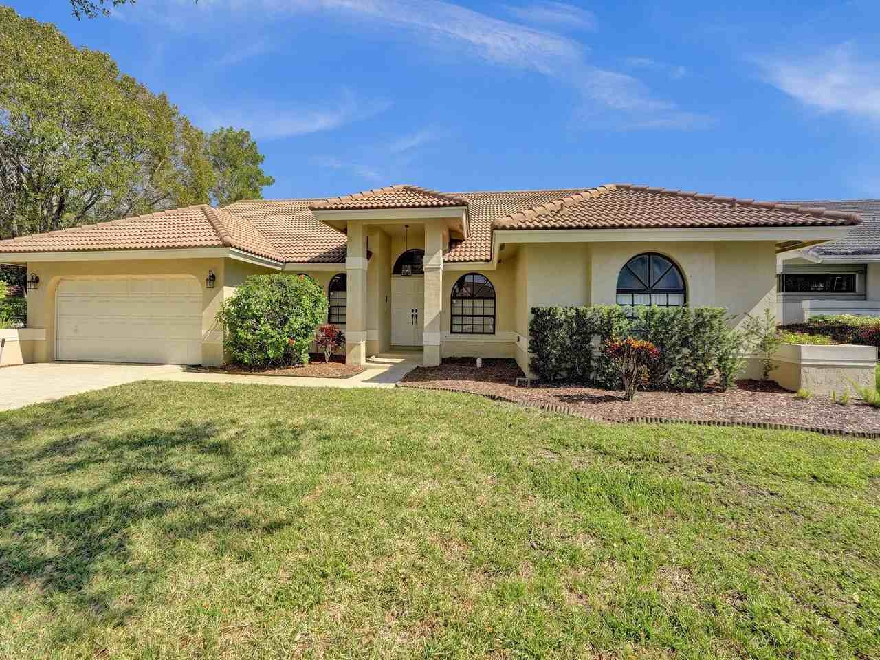 5029 Nw 98th Ln - Photo 2 of 36
