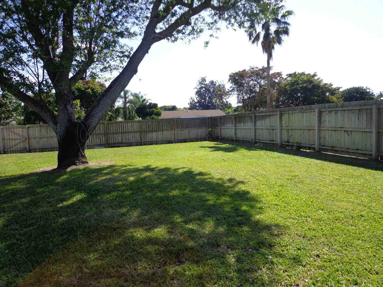 151 Cordoba Cir - Photo 3 of 24
