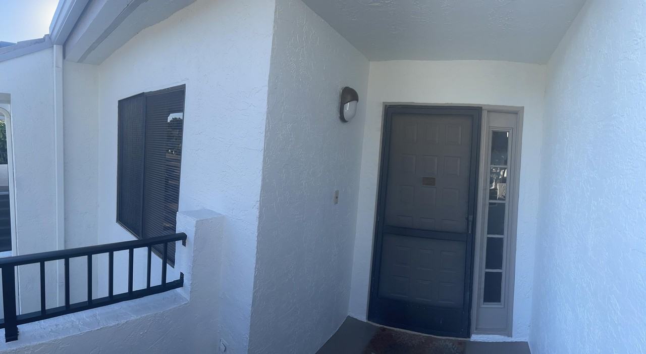 7473 Glendevon Ln #407 - Photo 3 of 27