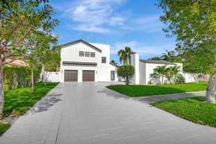 237 Nw 7th St - Photo 1 of 1
