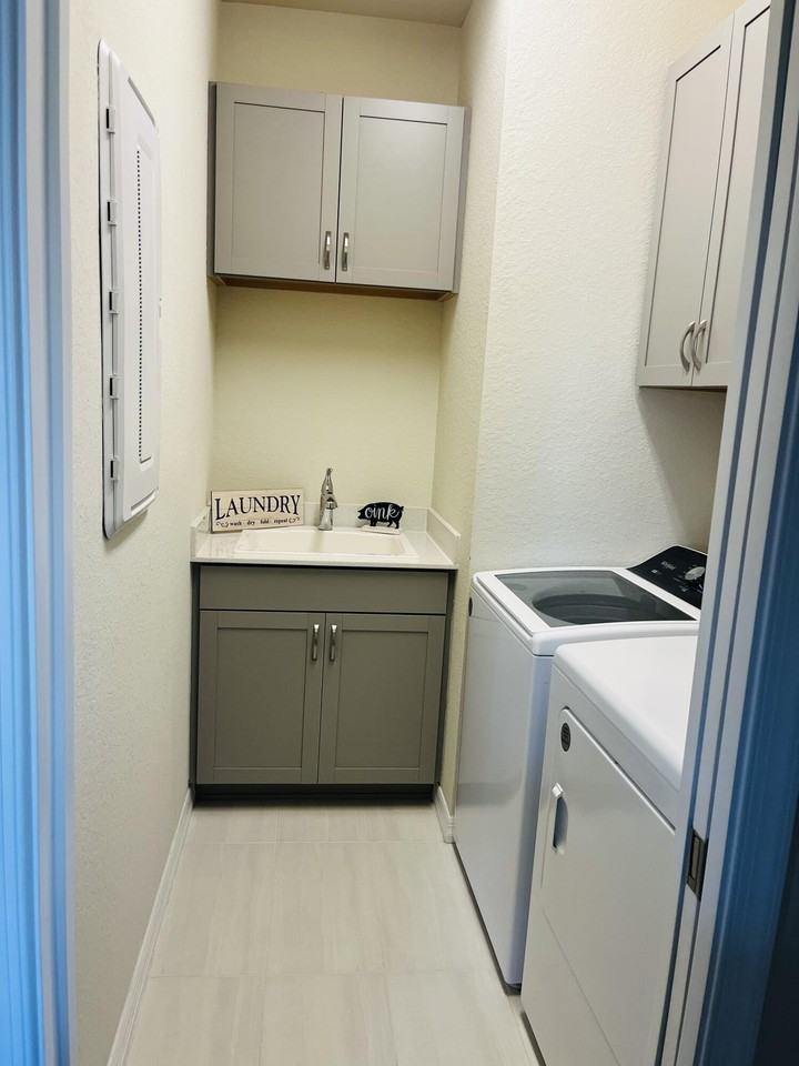 4828 Jumping Way - Photo 4 of 11