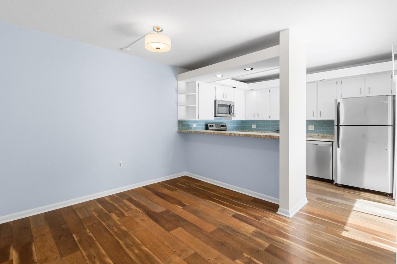 3900 County Line Rd #12C - Photo 4 of 32