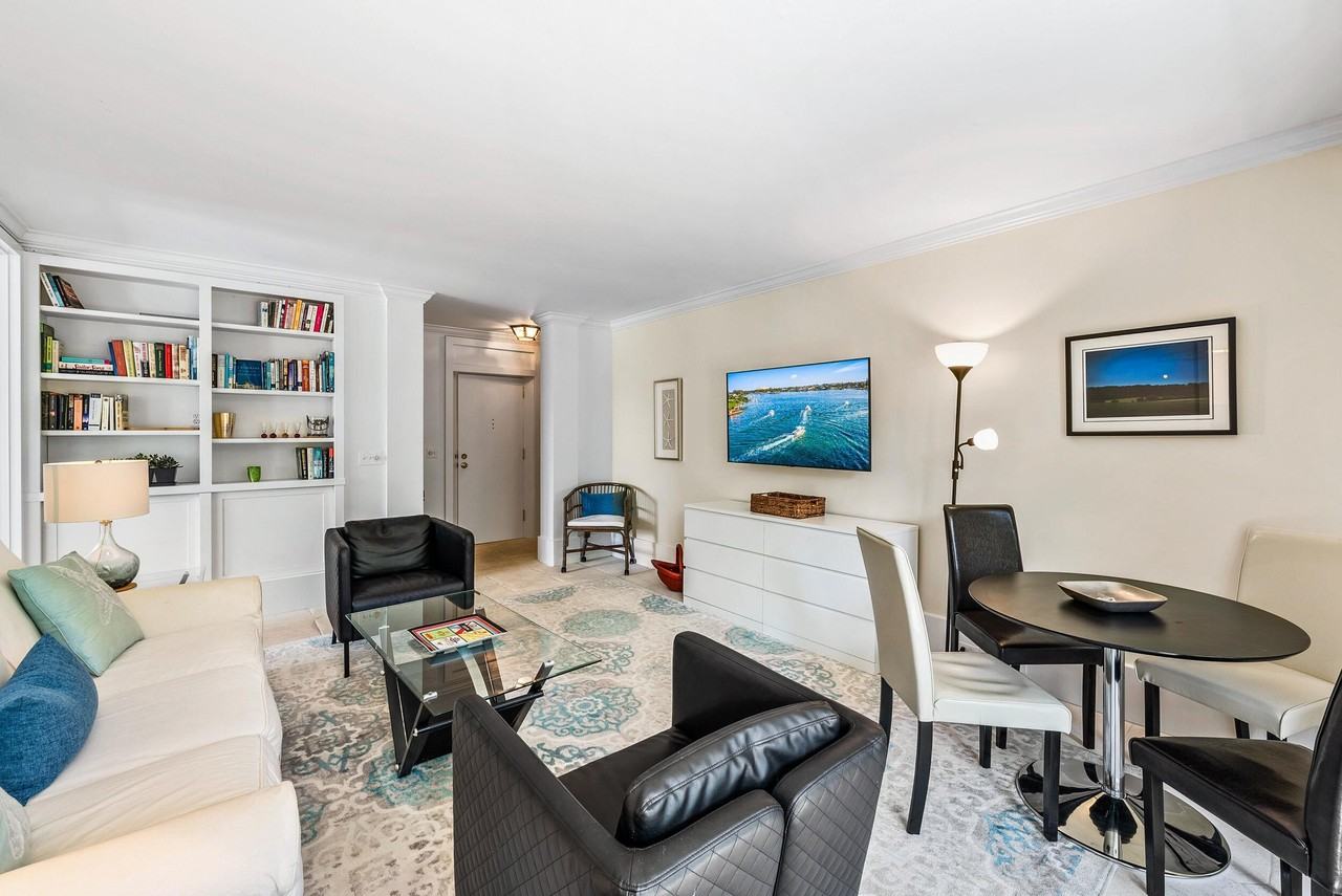 455 Worth Ave #201 - Photo 3 of 19