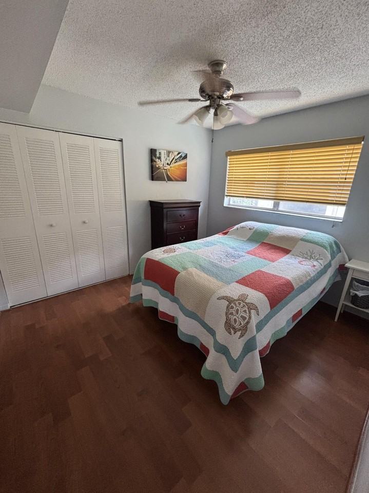 5354 Ne 6th Ave #C9 - Photo 3 of 13