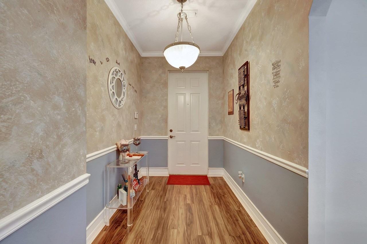 9630 Sw Flowermound Cir - Photo 3 of 50
