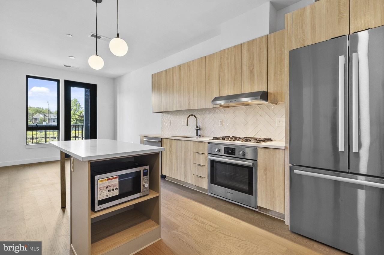 7175 12th St Nw #210 - Photo 4 of 20