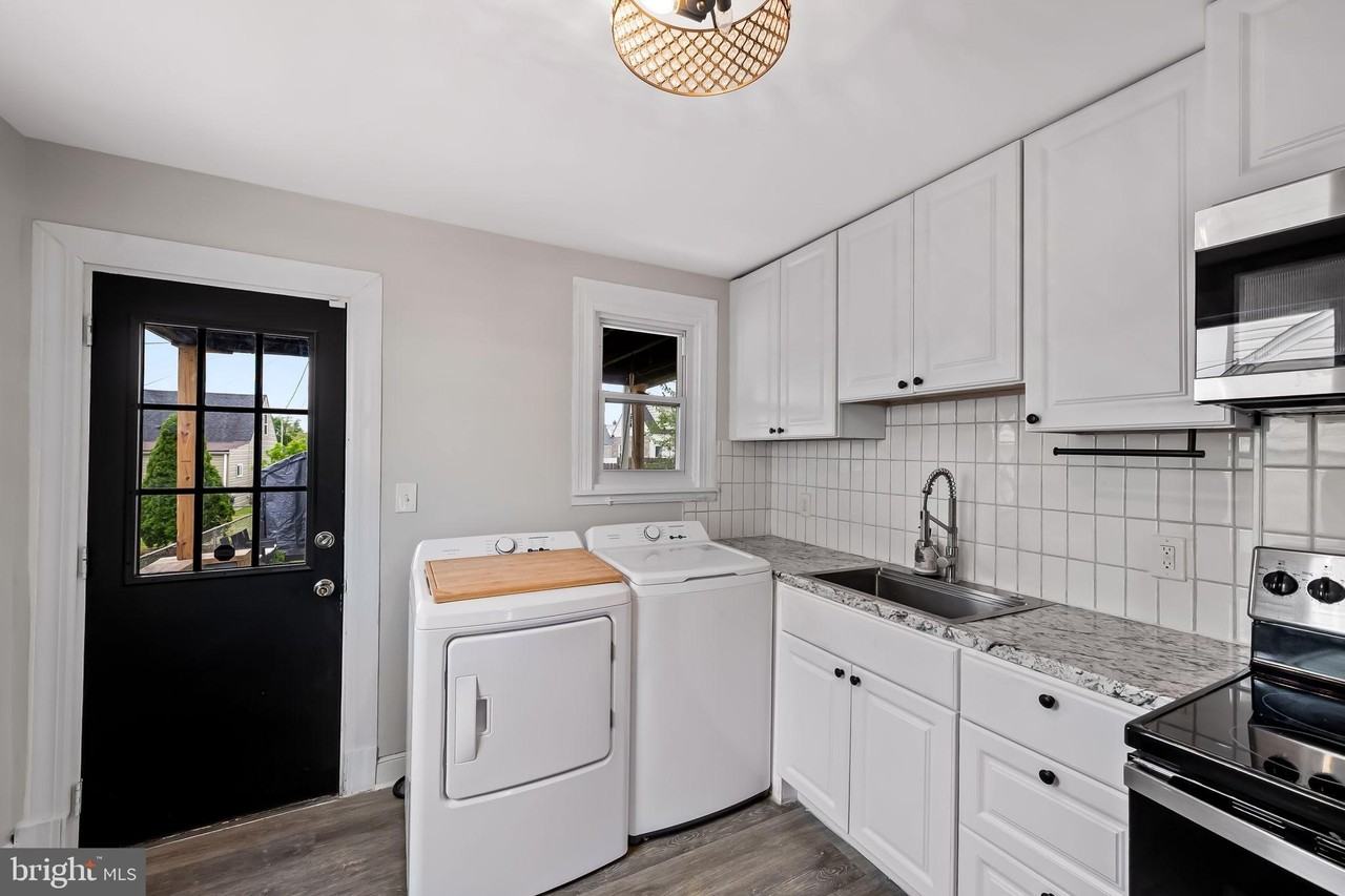 18 Crafton Rd - Photo 4 of 22