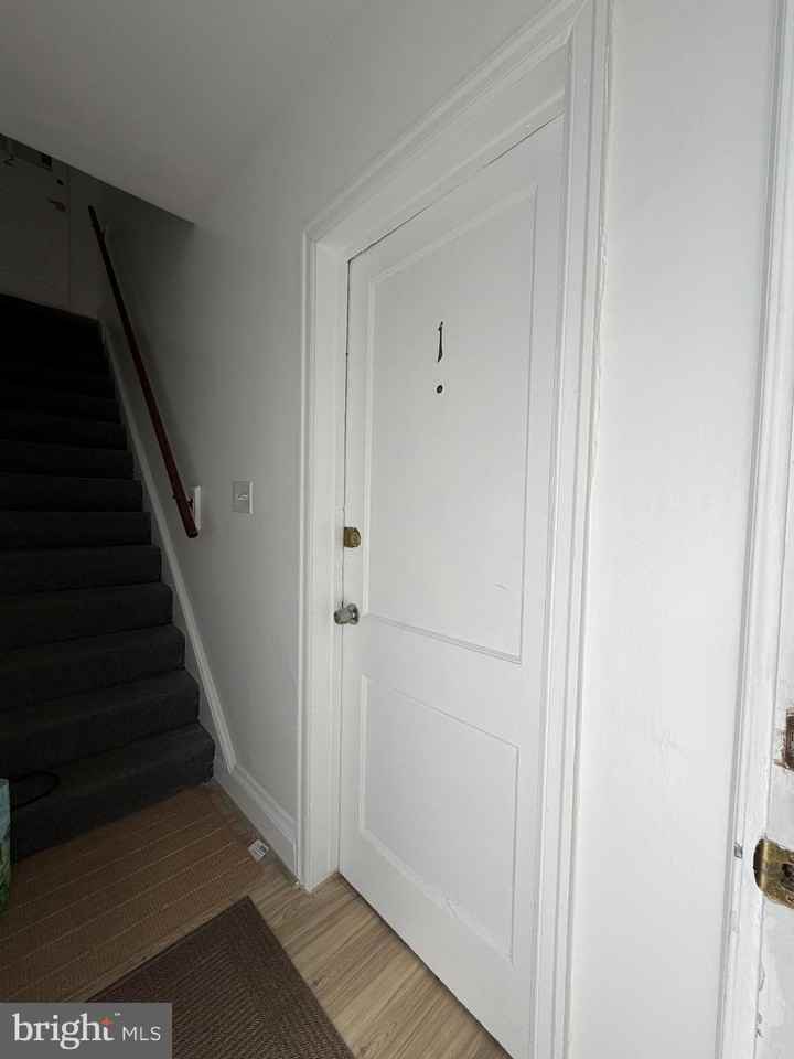 4611 Edmonston Rd #1 - Photo 4 of 40
