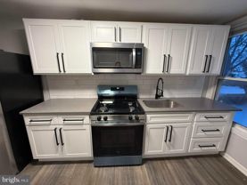 212 Warren St #2 - Photo 1 of 1