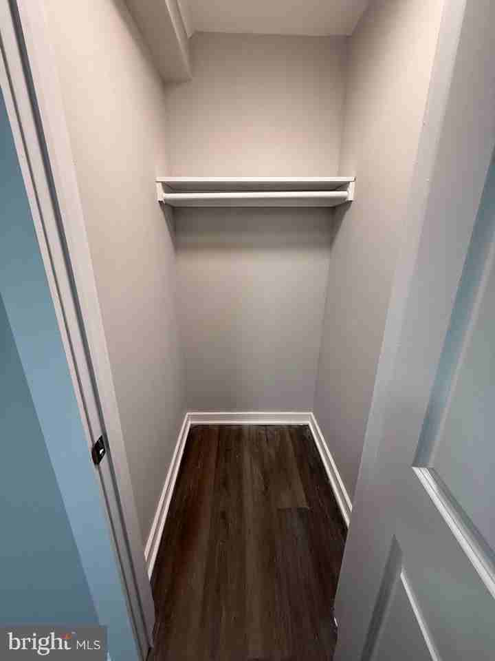 212 Warren St #2 - Photo 7 of 33