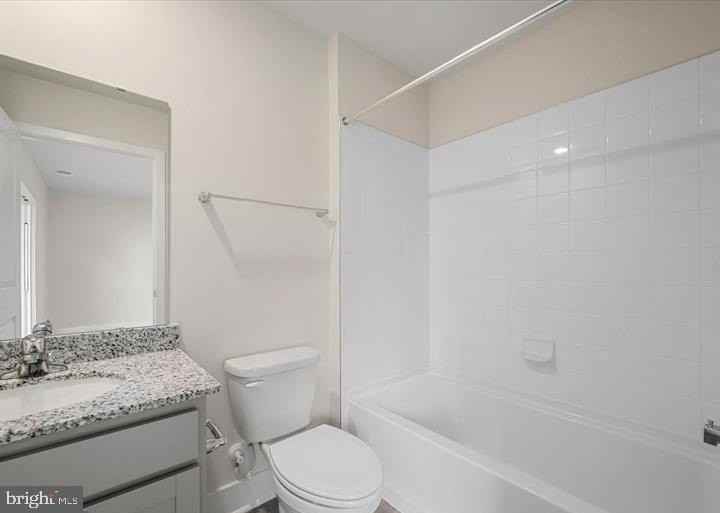 123 LAKOTA Street - Photo 5 of 31