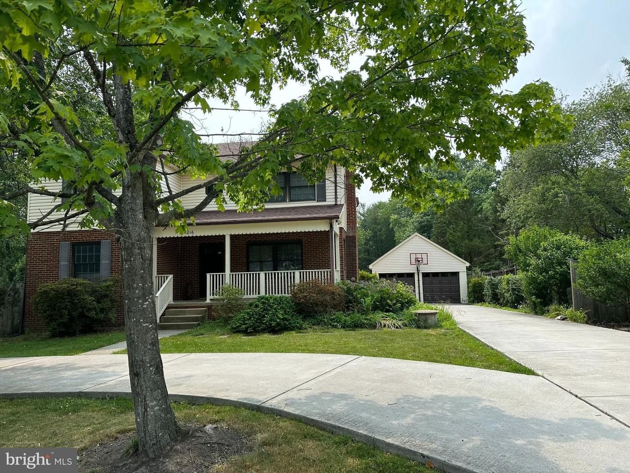 4016 Trapp Rd - Photo 2 of 35