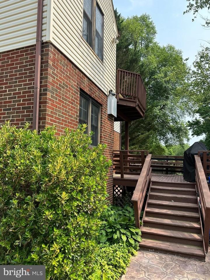 4016 Trapp Rd - Photo 3 of 35