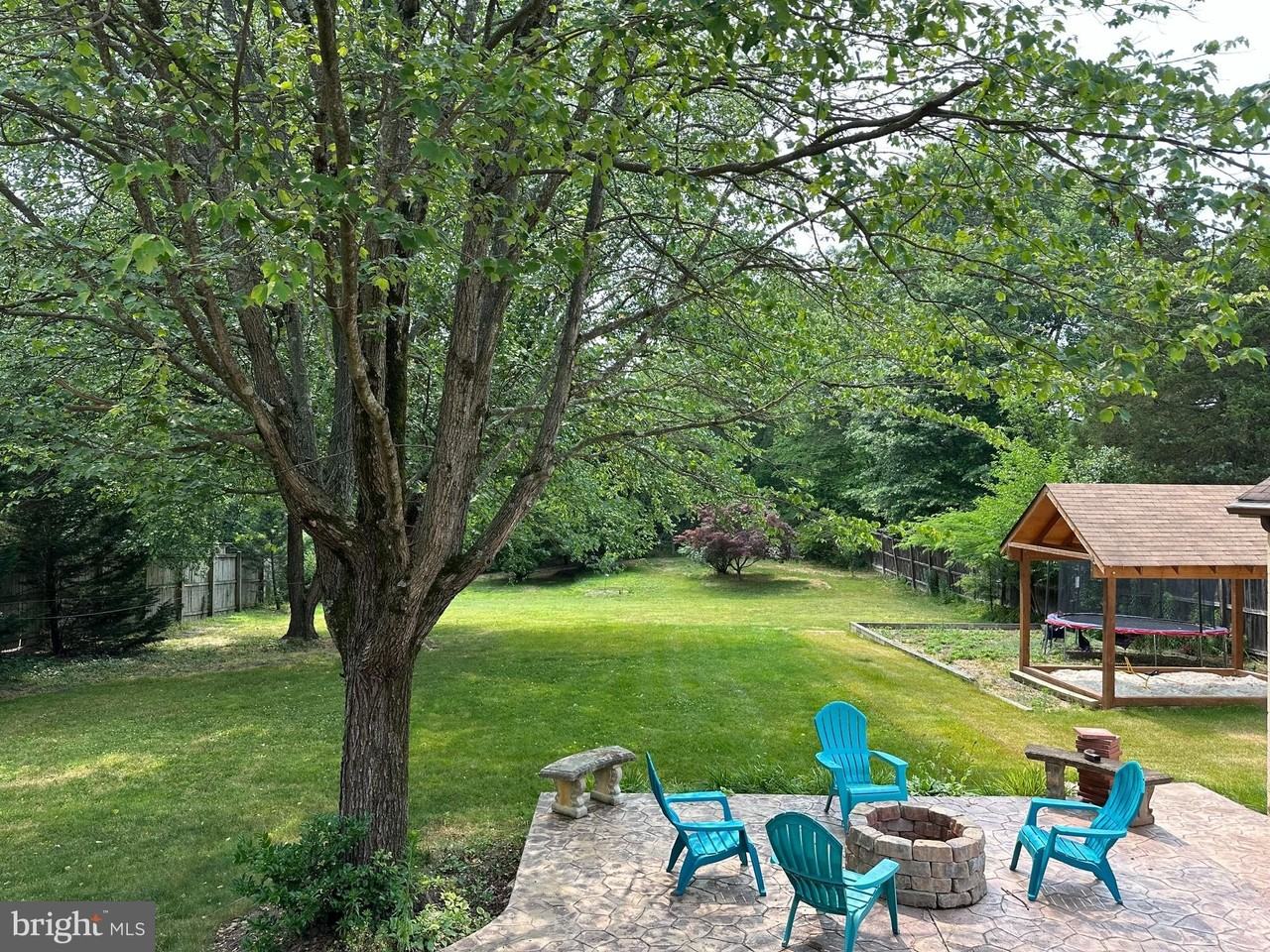 4016 Trapp Rd - Photo 4 of 35