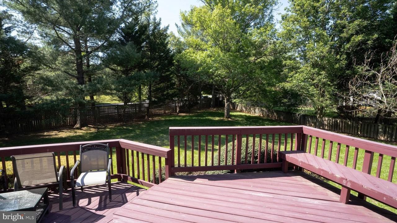 10854 Monticello Ct - Photo 6 of 21