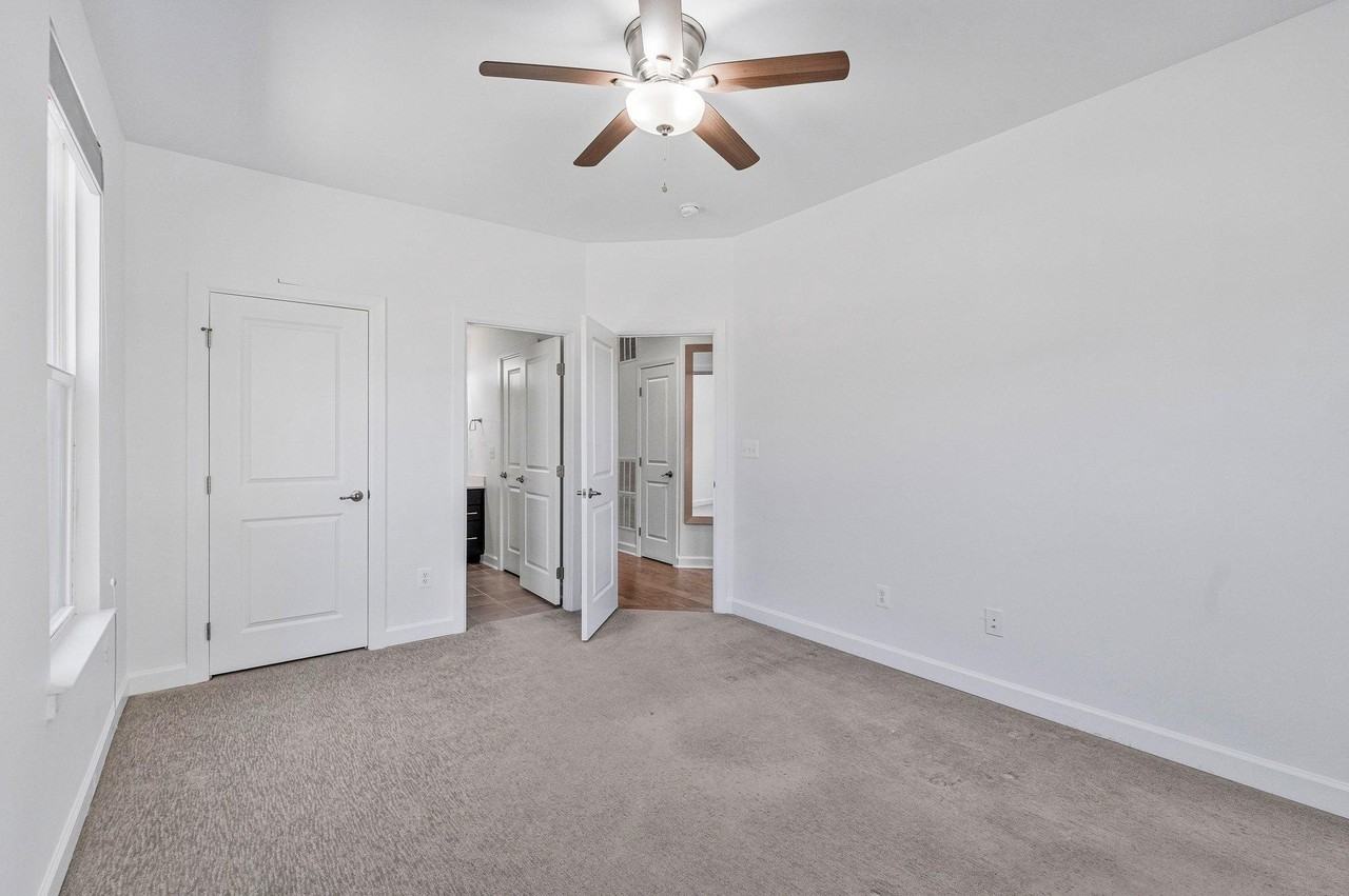 43509 Apple Orchard Sq - Photo 6 of 38