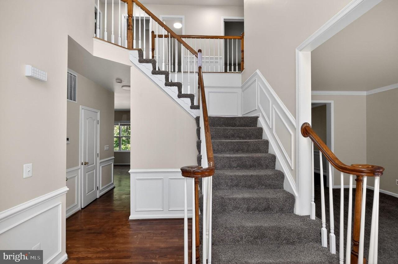 3627 Serendipity Rd - Photo 2 of 31