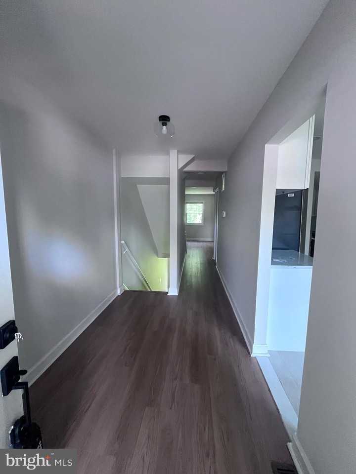 14829 Emberdale Dr - Photo 4 of 33