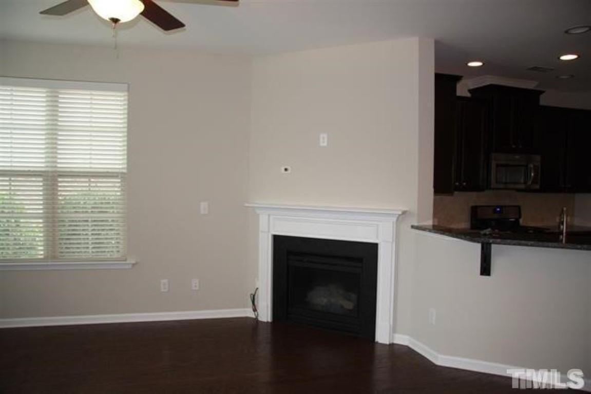 1536 Alemany St - Photo 6 of 29