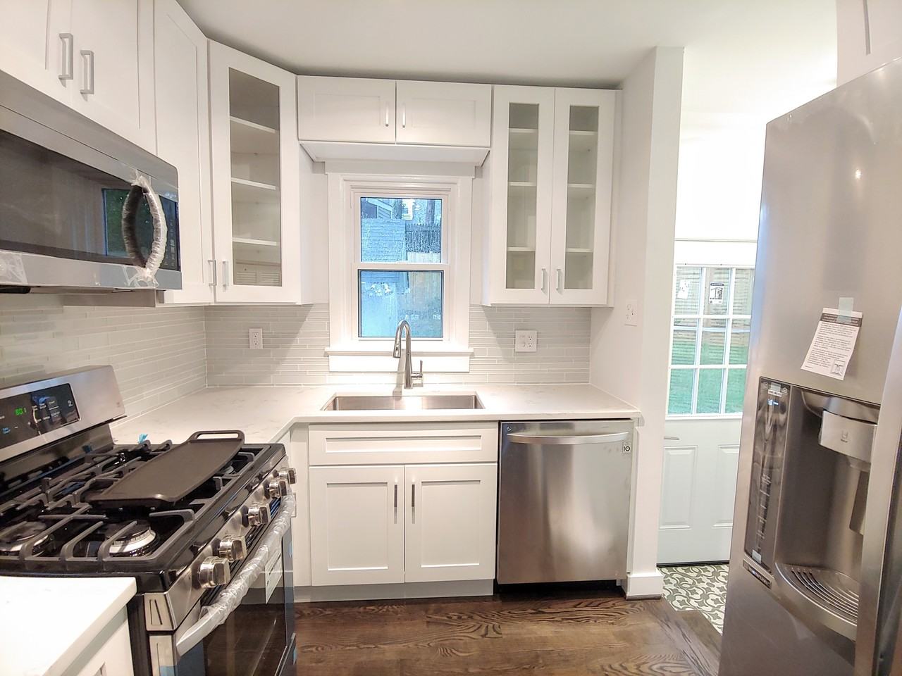 2510 Jamaica Dr - Photo 5 of 20