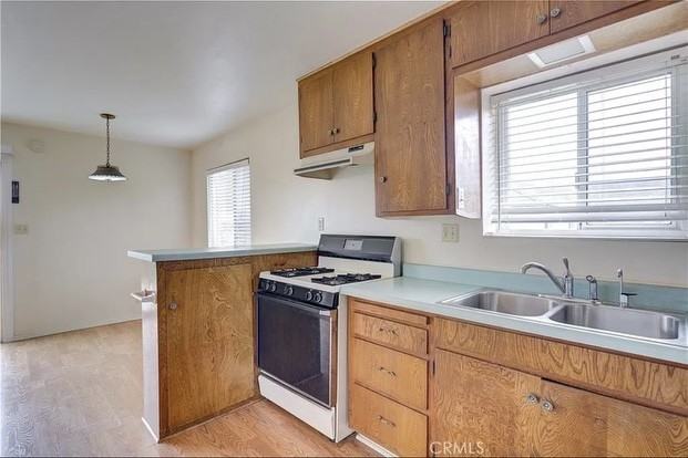 1708 Camino Del Oro - Photo 2 of 22