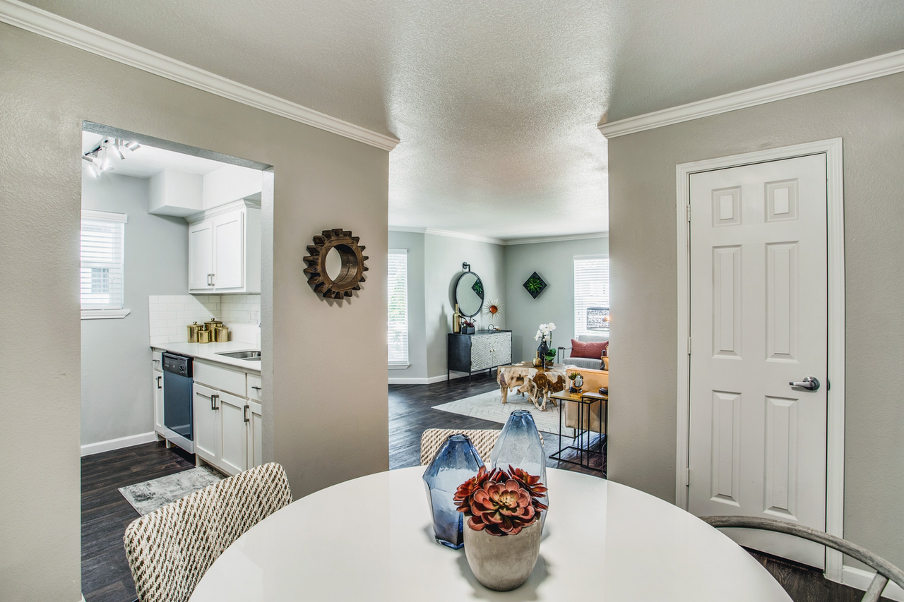 7510 Brompton St #WMCA - Photo 4 of 15