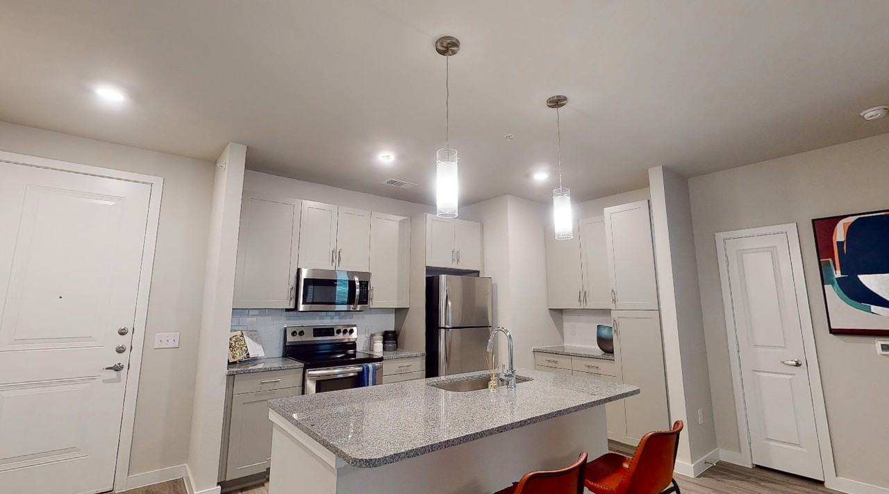 3407 Tamarron Trce #BATN - Photo 2 of 17