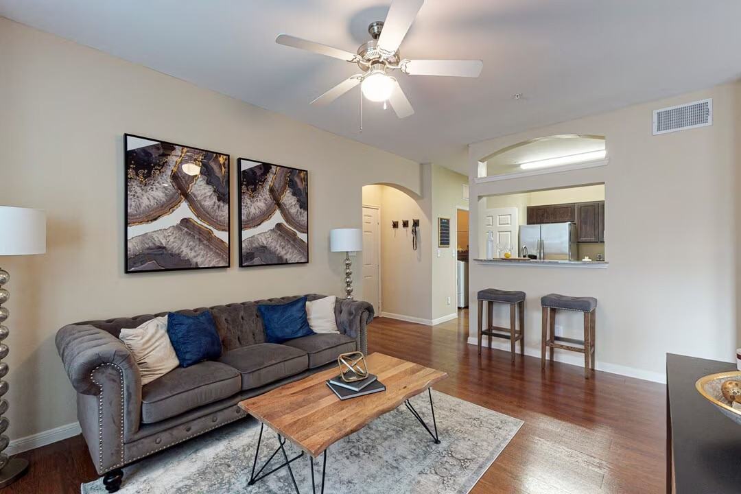 13709 Travis Heights Ln #CPCR - Photo 4 of 11