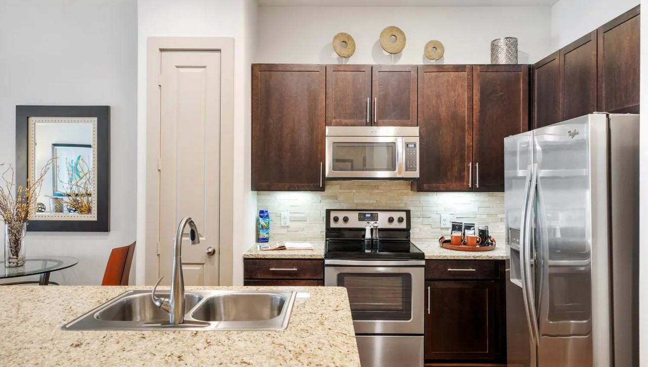 25143 Grogans Mill Rd #OSSP - Photo 2 of 9