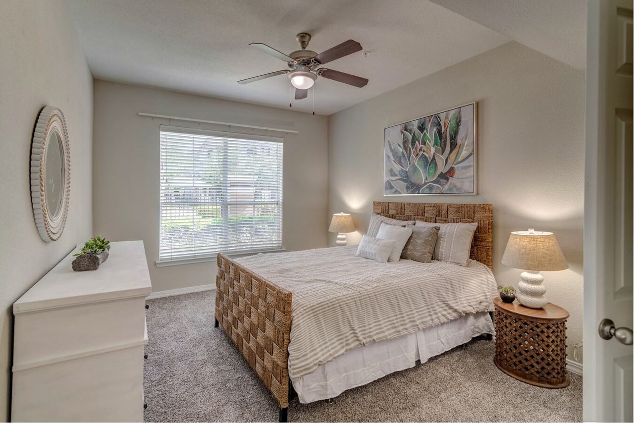 21101 Kingsland Blvd - Photo 7 of 14