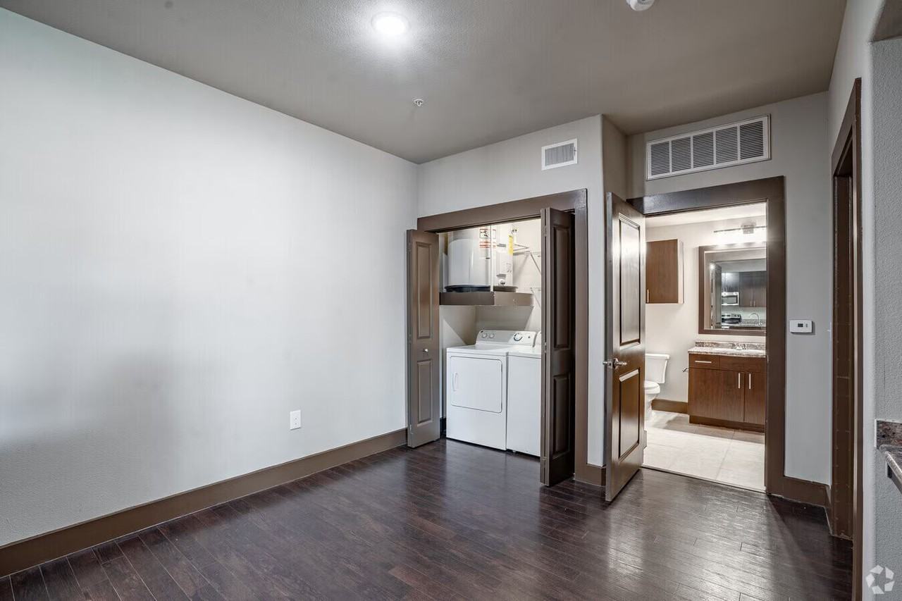 14700 Woodson Park Dr #10PSD3 - Photo 3 of 11