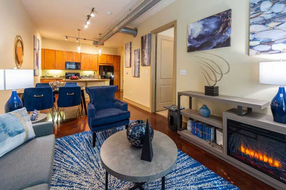 5698 Westheimer Rd #TAUG - Photo 7 of 16