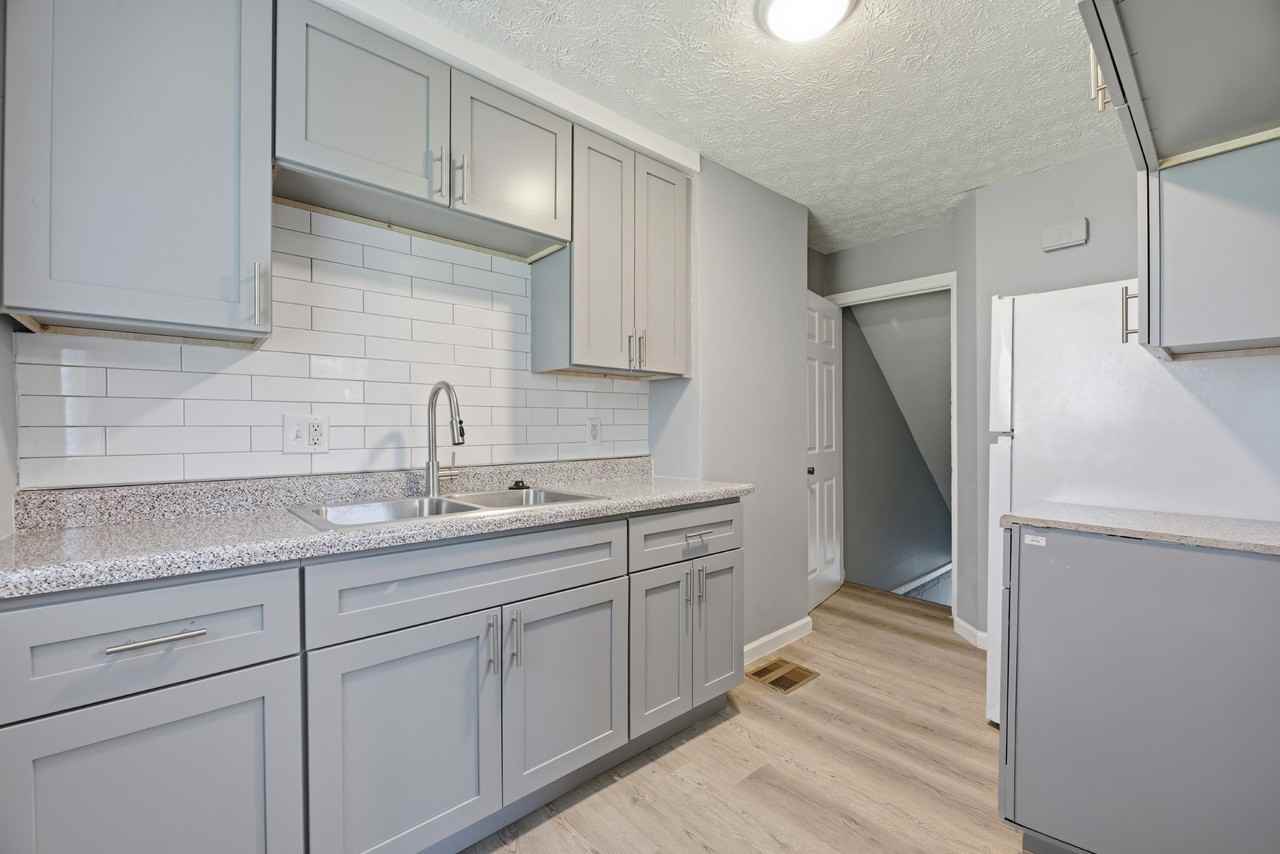 1208 E 26th Ave #1-1208 - Photo 6 of 19
