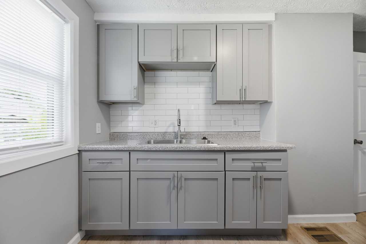 1208 E 26th Ave #1-1208 - Photo 7 of 19