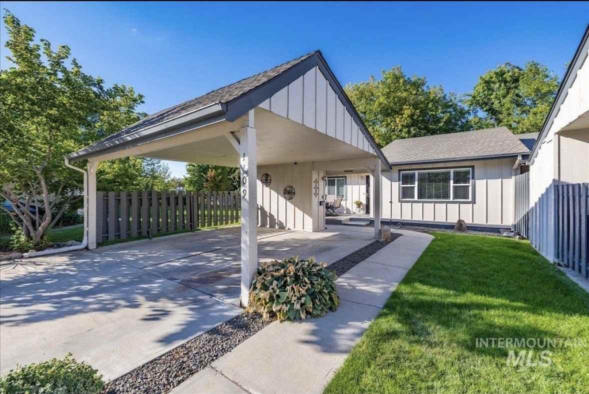 1109 S Abbey Cir - Photo 7 of 12