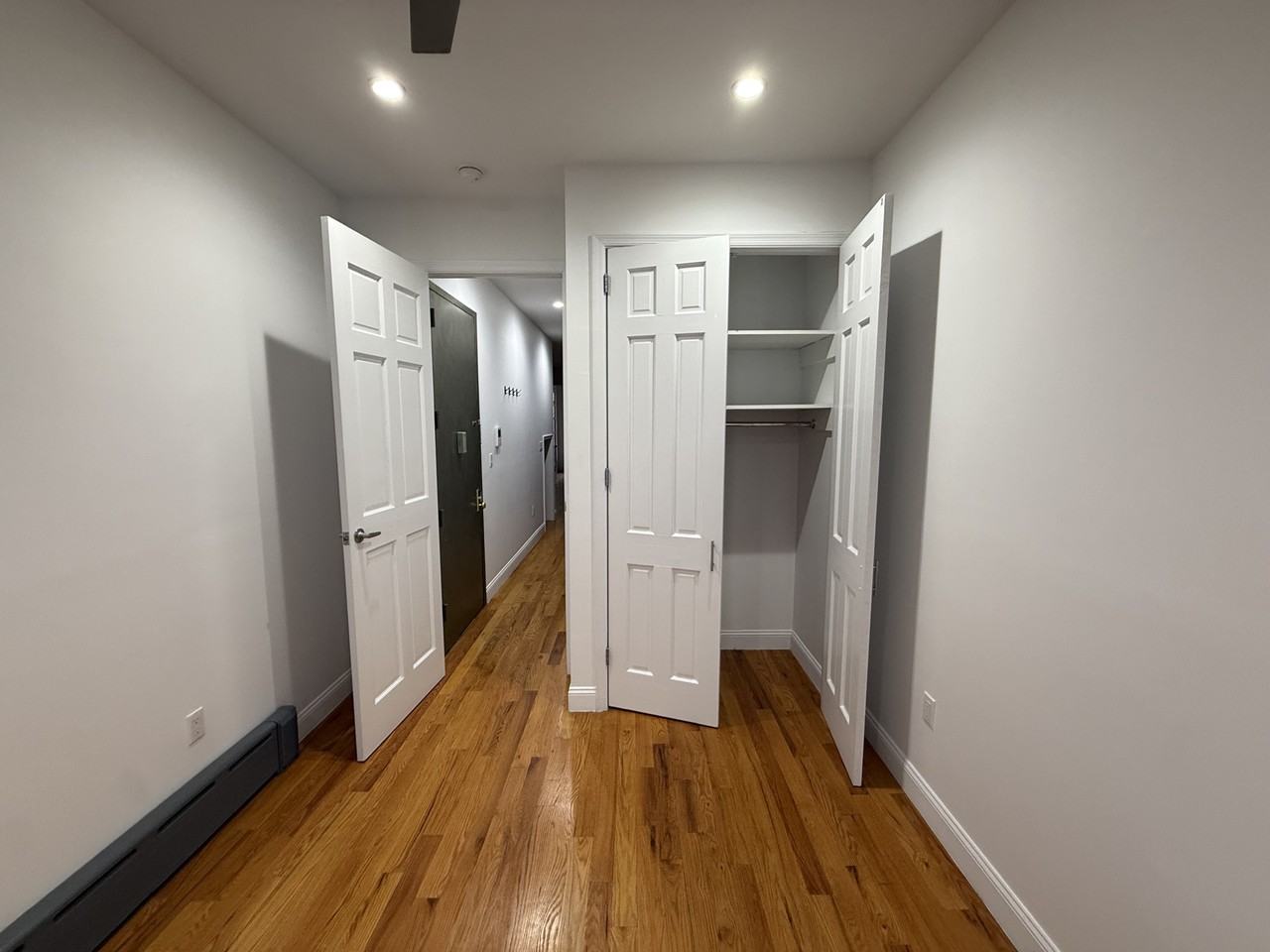 308 Troutman St #2L - Photo 3 of 7