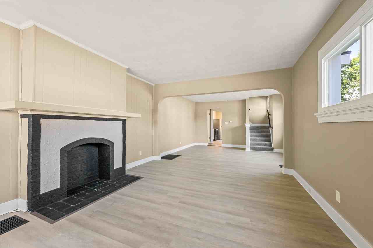 1117 Superior Ave #1117 - Photo 6 of 30