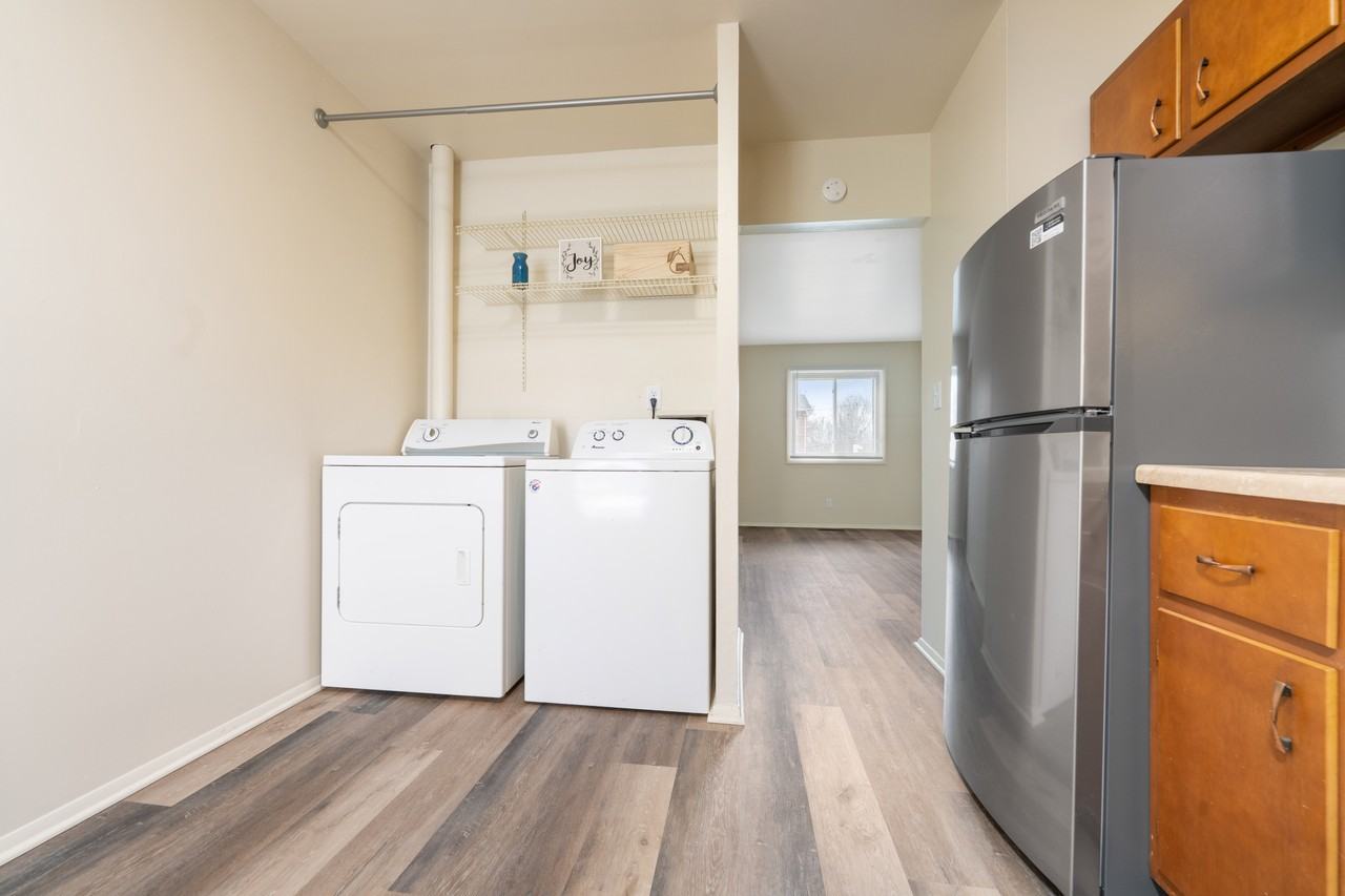 1921 Sw E St #1921 - Photo 7 of 14